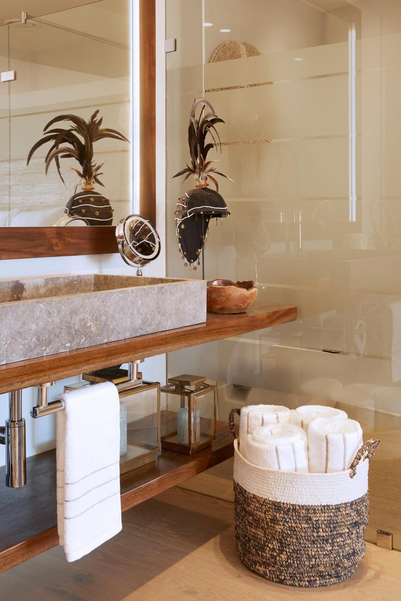 Atzaro Hotel Le Cap